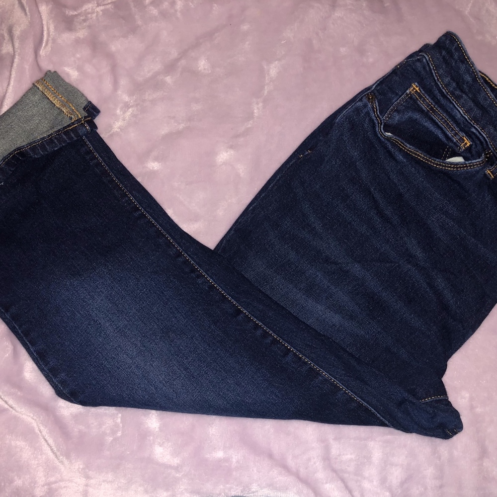 Universal Thread Women’s Dark Wash Jeans